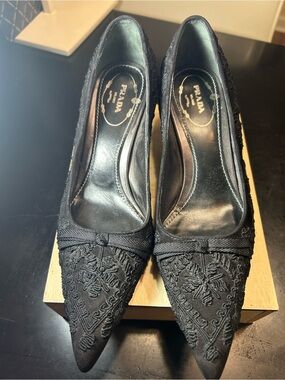 Prada Black Suede Embroidered Pointed-Toe Pumps w Kitten Heel